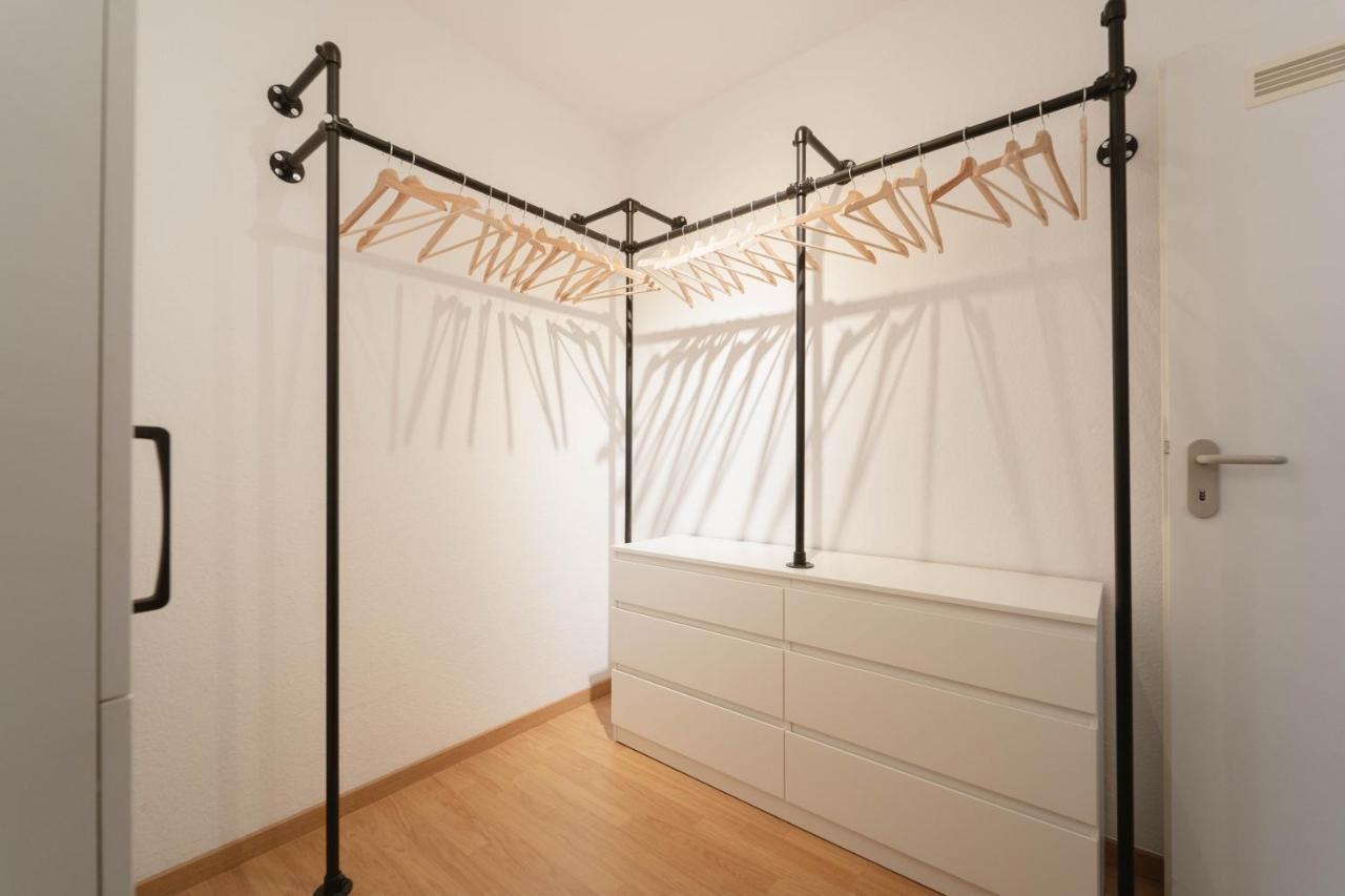 Raum921 - Stilvolles Apartment - Wlan, Tiefgarage, Kueche, Netflix Magdeburg Bagian luar foto